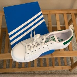 Adidas Stan Smith tennis shoes size 7 1/2
